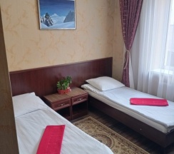 Двухместный номер Эконом 2 отдельные кровати в Людмила