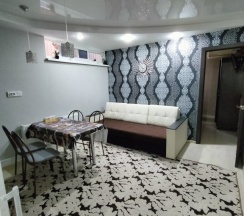 Апартаменты с 3 комнатами в Дом у моря