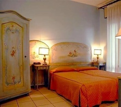 Двухместный номер Standard 2 отдельные кровати в Hotel Ariston