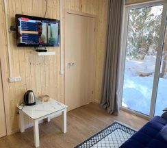 Номер стандарт улучшенный с 1 двуспальной кроватью в Veles hotel