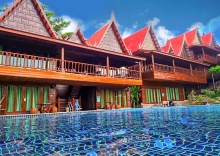 Номер Deluxe seafront в Anda Resort Koh Lipe