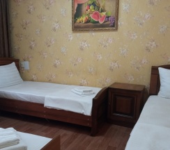 Стандартный пятиместный номер в Тенистый Берег