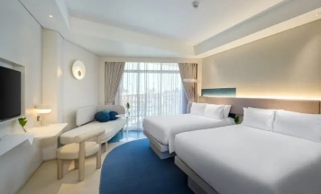 Четырёхместный номер Superior с видом на океан в Centara Karon Resort Phuket