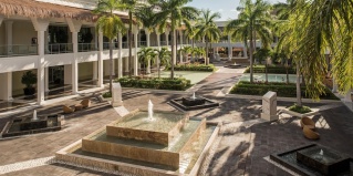 Плая-дель-Кармен: Курортный отель Platinum at Grand Riviera & Sunset Princess