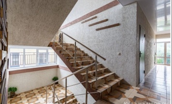 Четырёхместный номер Standard с балконом в Mari