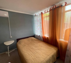 Номер стандарт комфорт с 1 двуспальной кроватью в Диво