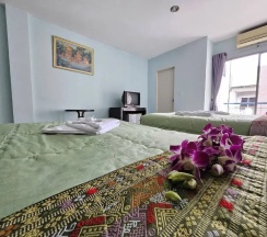 Трёхместный номер Deluxe в Patong Moon Inn Guesthouse