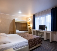 Четырехместный бюджет в Golden Kids