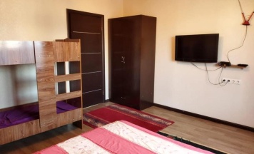 Семейный люкс в Room Hostel Dostyk