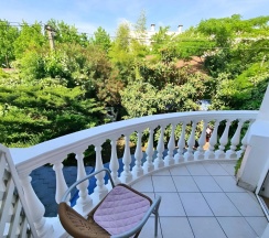 Двухместный люкс с балконом и с красивым видом из окна двуспальная кровать в Милана