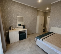 Четырёхместный люкс с балконом в Barcelo