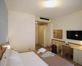 Двухместный номер Classic двуспальная кровать в Le Ginestre Family Wellness Hotel