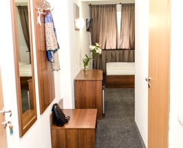 Стандарт 2-х местный с одной двуспальной кроватью в Ипкв