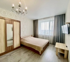 Апартаменты c 1 комнатой с балконом и с видом на город в Apartments on str. Kuybisheva, bld. 59