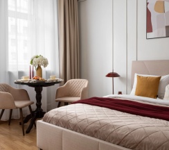 Апартаменты с 2 комнатами с балконом и с видом на город в GM Apartments