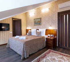 ДВУХКОМНАТНЫЙ ДЕЛЮКС "МАНСАРДА" в Екатерина