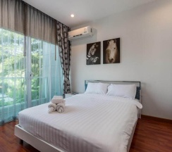 Коттедж в Trixie Town House Unit 2