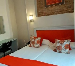 Двухместный номер Superior 2 отдельные кровати в Hotel y Apartamentos Doña Lola
