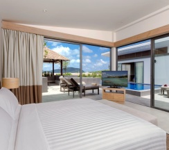 Private Pool Villa с 4 комнатами с частичным видом на море в Вилла Casabay Luxury Pool