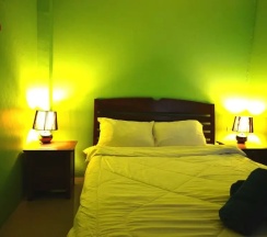 Двухместный номер Standard двуспальная кровать в Enrico Hostel Patong
