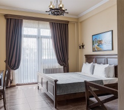 Стандарт 2-х местный с двумя дополнительными местами в Chalet Provence