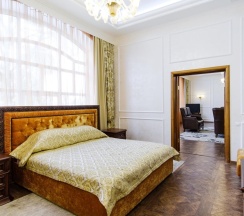 Бизнес Люкс в Hotel Grand