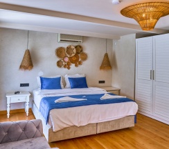 Люкс Duplex в Salonika Suites