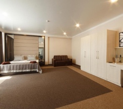 Двухместный люкс двуспальная кровать в Меридиан