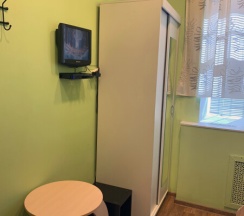 Двухместный на Миллионной, 12 в Геркулес