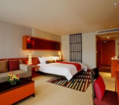 Двухместный номер Deluxe с балконом 2 отдельные кровати в ASHLEE Hub Hotel Patong
