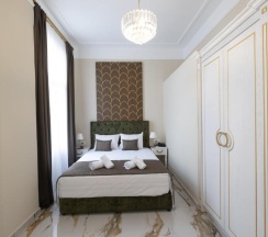 Семейный номер Deluxe в Modern Luxury Hotel