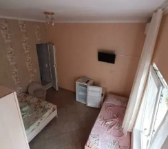 Трёхместный номер Comfort с красивым видом из окна в Южный
