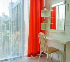 Женский шестиместный номер (Верхнее) в Sunny Sochi Hostel