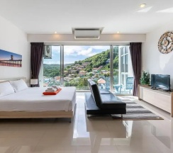 Двухместная студия Superior двуспальная кровать в Chic Condo Karon by RESAVA