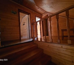 Коттедж Comfort с красивым видом из окна в Ольховая