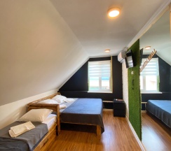 Трехместный номер на третьем этаже 6 в Greenwall