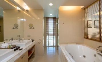 Люкс Penthouse Pool с 3 комнатами в Splash Beach Resort 