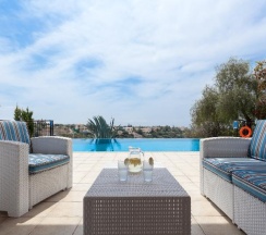Номер Standard в Aphrodite Hills Residences Superior Villas