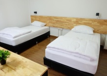 Двухместный номер Standard 2 отдельные кровати в Daizy House - Hostel