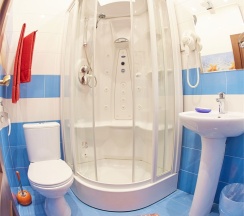 Двухместный стандарт с двумя кроватями №12 в Влада by richotels