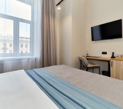 Стандарт с видом на Невский проспект в Mix Hotels Nevsky 47