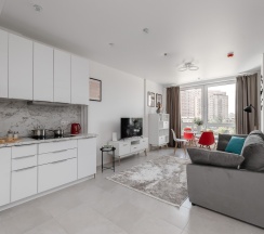 Moon River - премиум-апартаменты с отдельной спальней около м.Сокол (6 этаж, до 5 гостей) в Smart Lofts Moscow