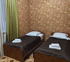 Двухместный номер Comfort с балконом и с видом на город 2 отдельные кровати в Снежная королева