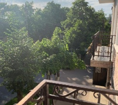 Апартаменты Comfort с 2 комнатами с балконом в Гостевой дом с апартаментами