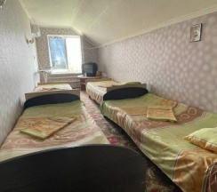 Четырёхместный номер Economy в На Кленовой