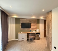 Luxe в Mentality hotel & coffee