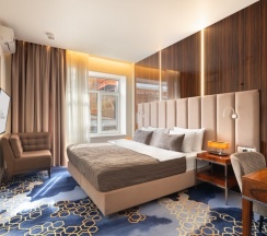 Стандарт в V Hotel&Rooftop lounge