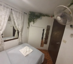 Одноместный номер Economy (односпальная кровать) в Home16 Hostel 16