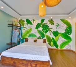 Двухместный номер Comfort c 1 комнатой двуспальная кровать в Lakeside House - Hanoi