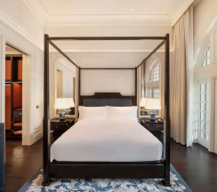 Люкс Grand Hotel в Raffles Singapore